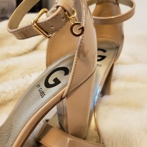 Nude Guess heels